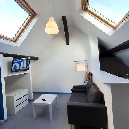 Lägenhet Studio Avec Terrasse Et Wifi A Pierrelaye