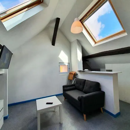 Lägenhet Studio Avec Terrasse Et Wifi A